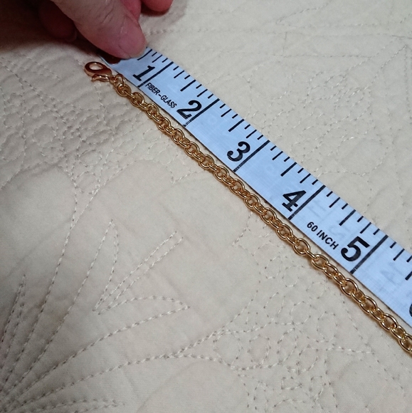 Ellen Tracy Necklace & Earring set - Picture 14 of 16